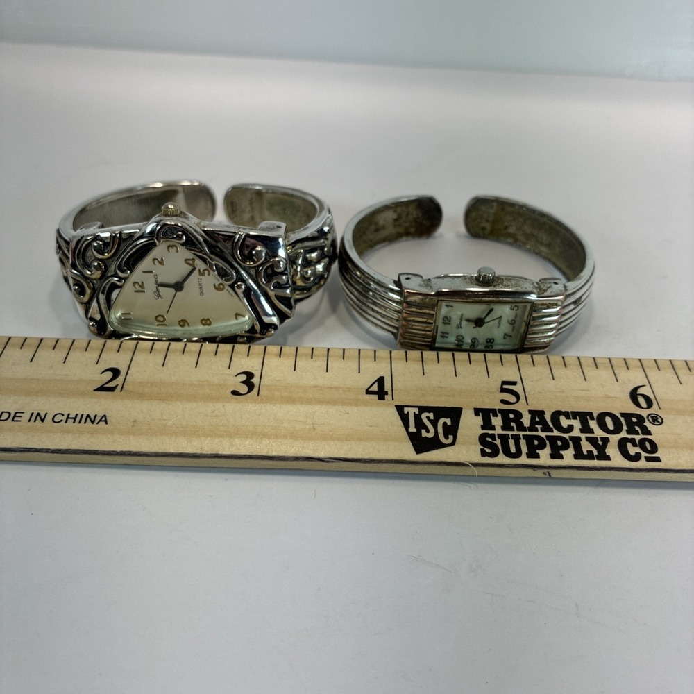 2 Watch Lot Geneva Platinum Silver Toned Bracelets Triangular Rectangle Shaped - Picture 5 of 16